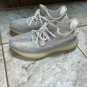 YEEZY shoes. Size 7 men’s